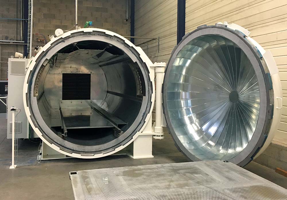 Autoclave-composites-Aeroform-composites-Gamme-LAB Autoclave-Aeroform-composites-Gamme-LAB